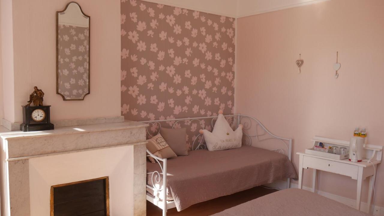 La Maison Des 4 M Lavelanet Bagian luar foto